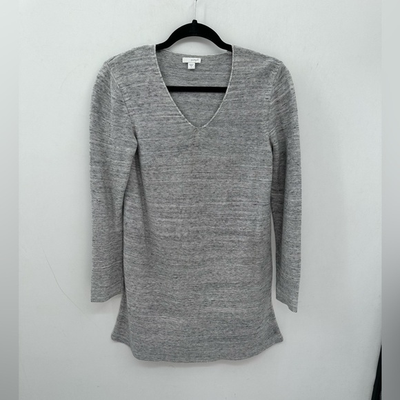 PURE JILL Linen blend V neck woman quiet luxury soft classic grey tunic.  SMALL - Picture 3 of 14